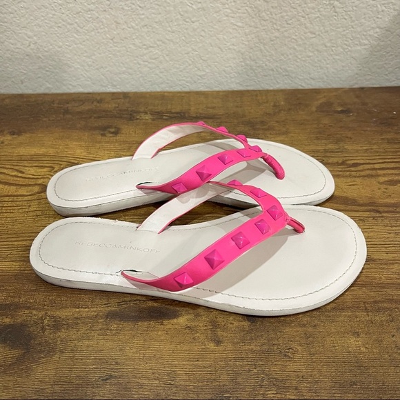 Rebecca Minkoff Womens Fiona Flip Flops Sandals Pink Studded Sz 6.5 M Beachy EUC - Picture 1 of 7